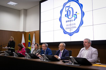 2025 0522 Biblioteca 50 anos-01.jpg