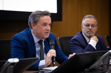 2025 0522 Biblioteca 50 anos-02.jpg