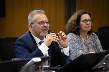 2025 0522 Biblioteca 50 anos-48.jpg