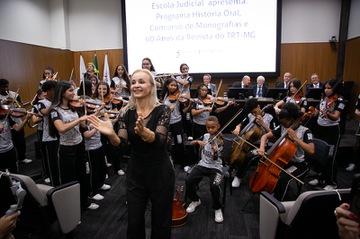 2025 1105 60 anos Revista-14.jpg