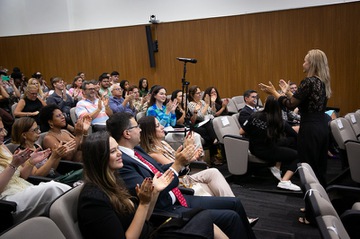 2025 1105 60 anos Revista-19.jpg