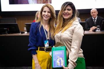 2025 1105 60 anos Revista-34.jpg