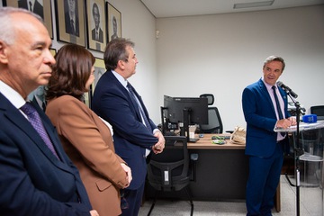2026 1007 Aposicao Galeria EJ-15.jpg