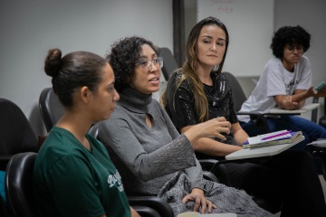 2025 0604 Clube do Livro09.jpg