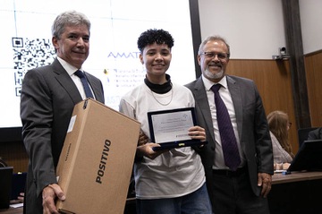 2025 1127 Concurso de Redação-18.jpg