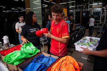 2026 1020 Entrega cartilha voto-2.jpg