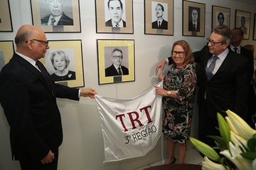 2018_1113_EJ_GaleriaExDiretores_DesRonanKoury_LA (16).jpg