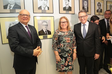2018_1113_EJ_GaleriaExDiretores_DesRonanKoury_LA (22).jpg