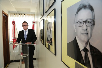 2018_1113_EJ_GaleriaExDiretores_DesRonanKoury_LA (69b).jpg