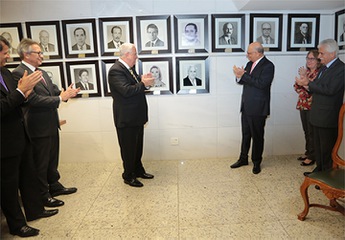 2018_0509_GaleriaExPresidentes_JulioBernardo_LA (3).jpg