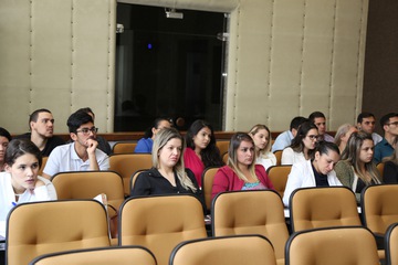 2018_0913_Justiça e Cidadania_Alunos_Direito 8 e 9 Periodos_Newton Paiva_MM (20).JPG