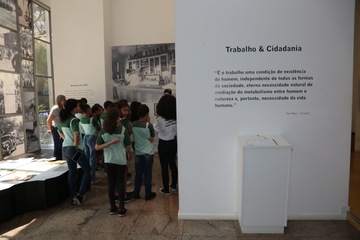 2022_1005_JusticaCidadania_EscJoseMCorrea_LeoAndrade (1).jpg