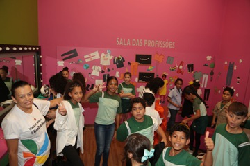2022_1005_JusticaCidadania_EscJoseMCorrea_LeoAndrade (5).jpg