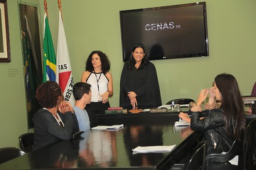 Alunos durante visita ao TRT-MG