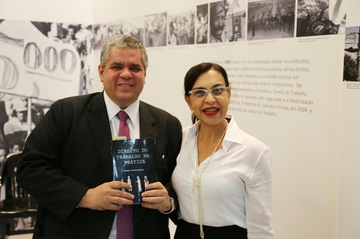 800x533 Lançamento Livro 08 09Mai2017 SA.jpg
