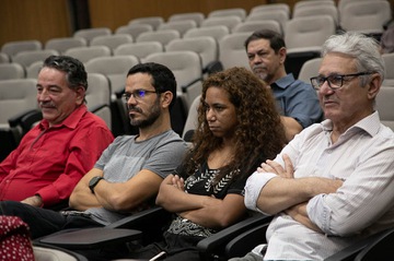 2025 1203 Lançamento de livro-5.jpg