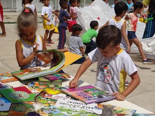 2016_1020_EJ_BibliotecaLiteraturaSolidaria_KG (15).jpg