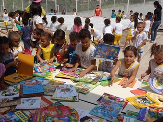 2016_1020_EJ_BibliotecaLiteraturaSolidaria_KG (17).jpg