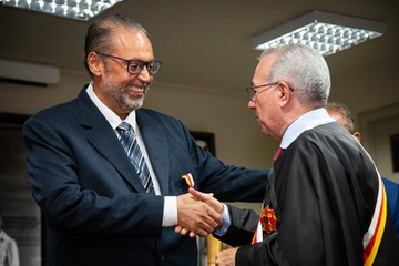 2026 0925 Medalha-120.jpg