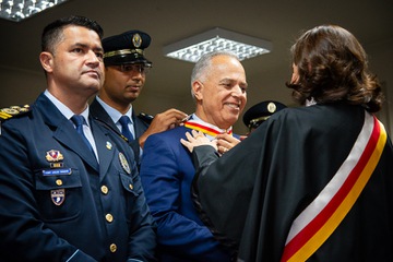 2026 0925 Medalha-70.jpg