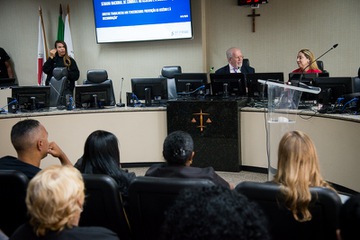 2025 0508 Semana comb assedio-06.jpg