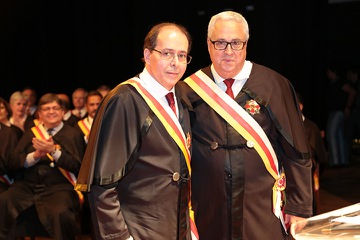  (<a class="download" href="https://portal.trt3.jus.br/internet/conheca-o-trt/comunicacao/galerias-de-fotos/posse-adm-bienio-2018-2019-trt3-mg-11-12-2017/24_2017_1211_posse_adm_2018-2019_la-544.jpg/at_download/image">Download</a>)