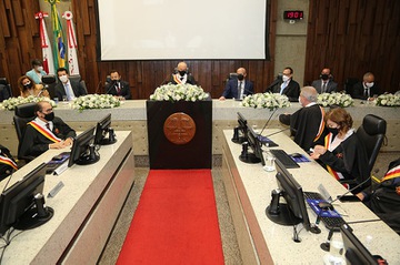 2021_1210_PosseAdmBienio2022-23_LeoAndrade (39).jpg