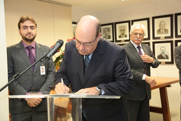2018_0515_Posse_DesRodrigoBueno_LA (9).jpg