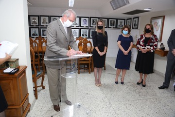 2021_1214_PosseJuiza_LucianeParma_LeoAndrade (30).jpg