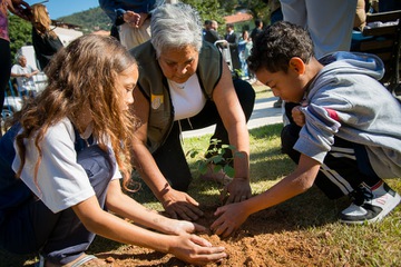 2025 0623 Plantio Mudas Sabara -18.jpg
