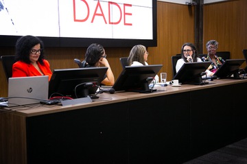 2025 1411 Roda conversa Racismo-22.jpg