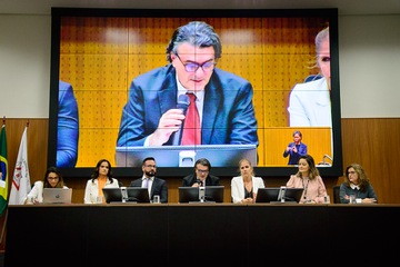 2024 0507 Semana comb assedio-12.jpg