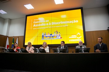 2025 0506 Semana comb assedio-03.jpg