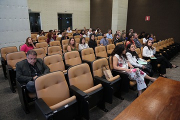 2022_1018_SeminarioLicitacoesContratos_Lei14133-21_LeoAndrade (29).jpg