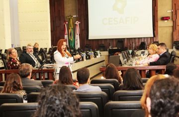 2022_1018_SeminarioLicitacoesContratos_Lei14133-21_LeoAndrade (4).jpg