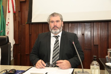 2022_1018_SeminarioLicitacoesContratos_Lei14133-21_LeoAndrade (9).jpg
