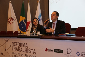 2017_0804_SeminarioReforma Trabalhista_MM (4).jpg