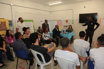 2022_1108_SolidariedadeLiteraria_CentroInternacaoDomBosco_LeoAndrade (50) copiar.jpg