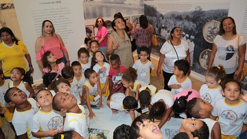 2016_1129_EscolaMunJandirClementeRocha_RNeves_LA (26).jpg