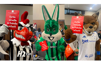 Arte com Galo Doido, Coelhão e Raposão dando cartão vermelho ao trabalho infantil
