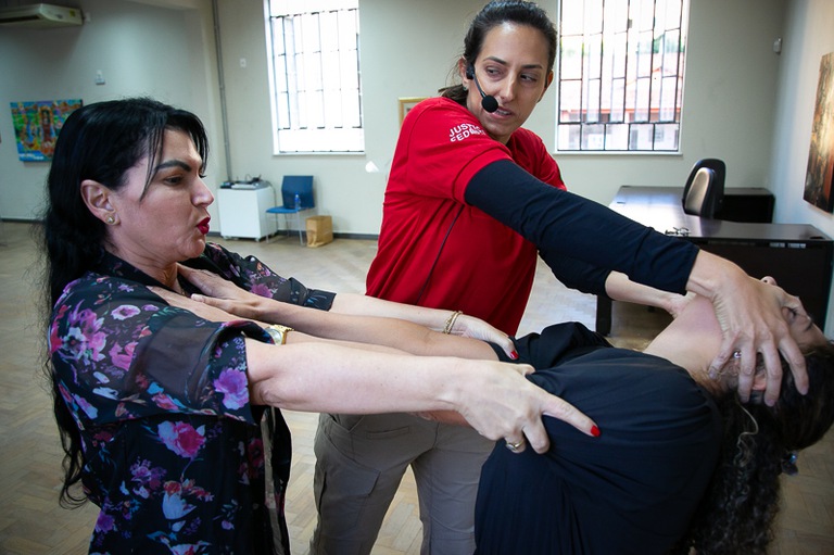 Aula de Defesa pessoal da Campanha de combate à violência doméstica
