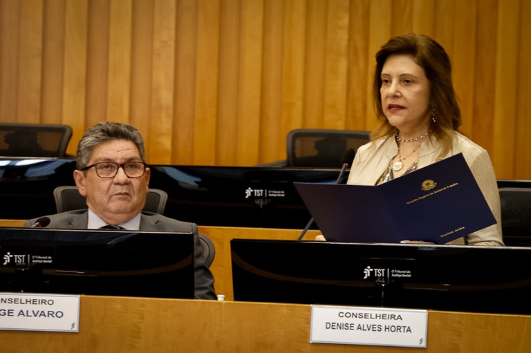Presidente do TRT-MG toma posse como representante da região sudeste no CSJT