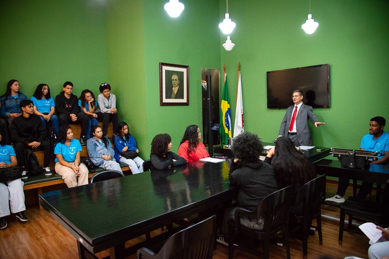 2026 0825 Justica Cidadania-36.jpg Estudantes participam de audiência simulada na Semana da Aprendizagem n o TRT-MG