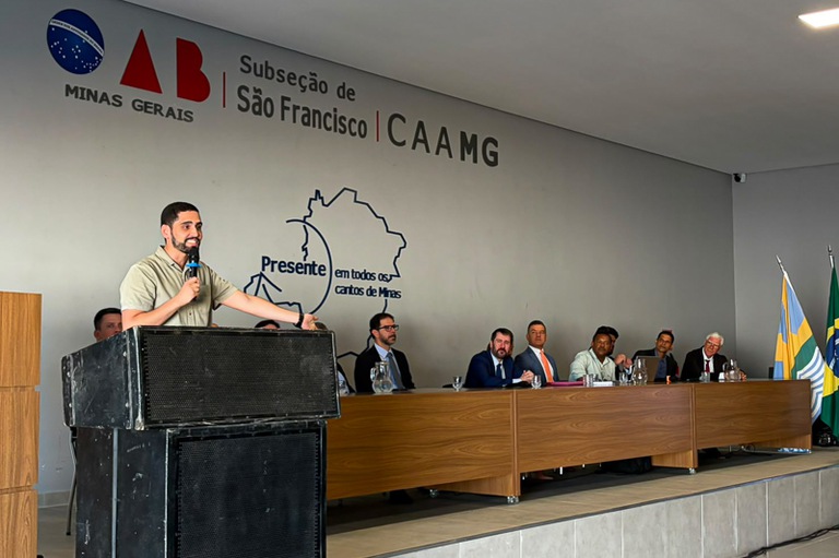 Tarde de debates no auditório da OAB de São Francisco, cidade que recebeu o projeto Tráfico de pessoas, não! nos dias 17 e 18 de setembro