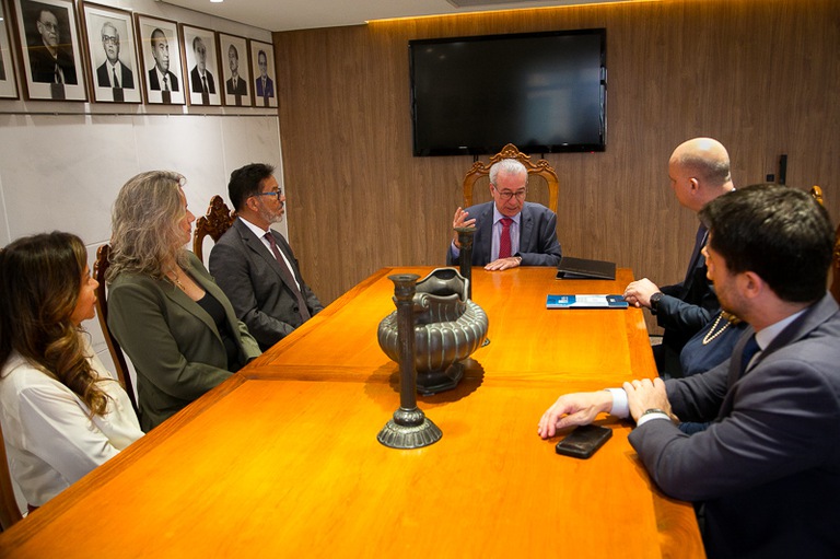 2026 Acordo coop Bradesco-13.jpg Em solenidade na Presidência do TRT-MG, o presidente desembargador Sebastião Geraldo de Oliveira, preside assinatura do Termo de Cooperação Técnica com o Bradesco visando fomento das conciliações trabalhistas