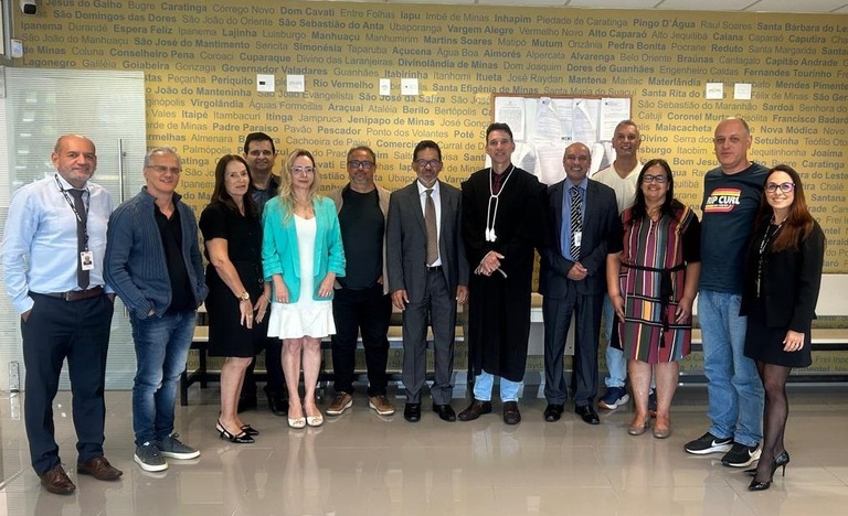 Foto 1 - Manhuaçu- editada.jpg Equipe de correição do TRT-MG visita Vara do Trabalho de Manhuaçu