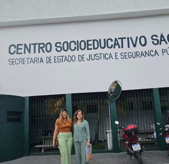 foto centro socioeducativo.jpeg Registro da realização do Clube do Livro da Biblioteca do TRT-MG, no Centro socioeducativo São Jerônimo, em Belo Horizonte