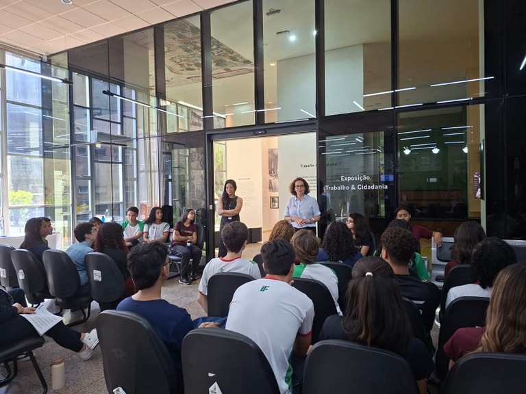 início Justiça e Cidadania.jpeg Recepção aos alunos do Instituto Federal de Minas Gerais que participaram do Projeto Justiça e Cidadania do TRT-MG nesta segunda-feira 31/8