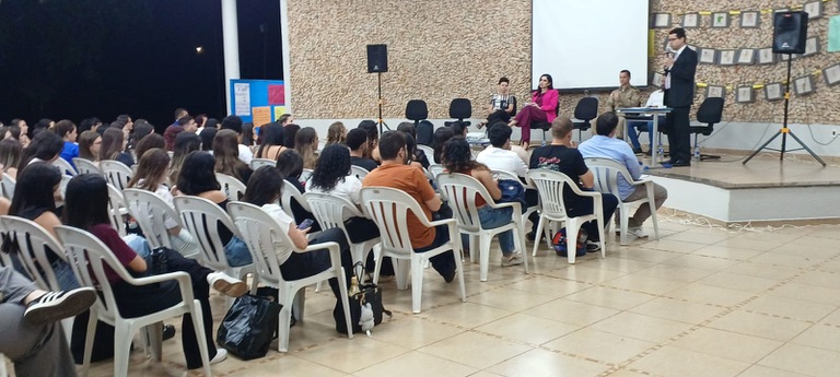 Palestra em unidade da Uemg fecha segunda edição da Caravana de Combate ao Trabalho Escravo em Passos, no sul de Minas