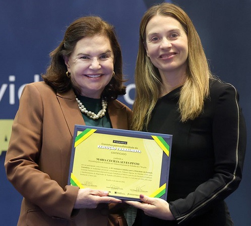 A 1ª vice-presidente do TRT-MG, desembargadora Maria Cecília Alves Pinto representa o TRT-MG no Prêmio Efetividade da Execução Trabalhista 2025 